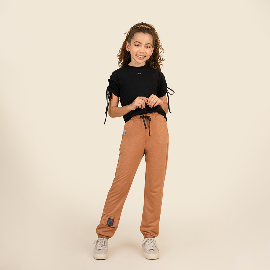 Calça Infantil Jogging em Moletinho Mesclado: Conforto e Estilo para os Pequenos